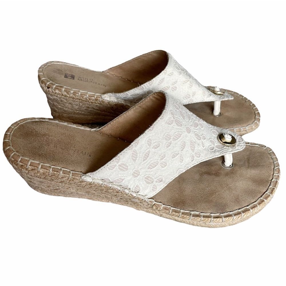 🔥 Mix & Match 2/$40 🔥White Mountain Espadrille Beachball Eyelet Crochet Wedge
